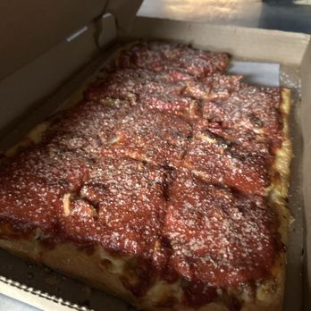 Trio's Pizza - a pizza in a box - Pizza Near Me - New York Mills, New York Trio's Pizza - a pizza in a box - Pizza Near Me - New York Mills, New York
