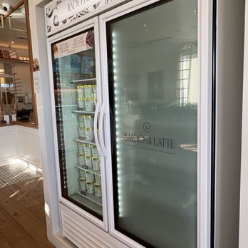 Bacio Di Latte - Gelato Near Me - La Jolla, California