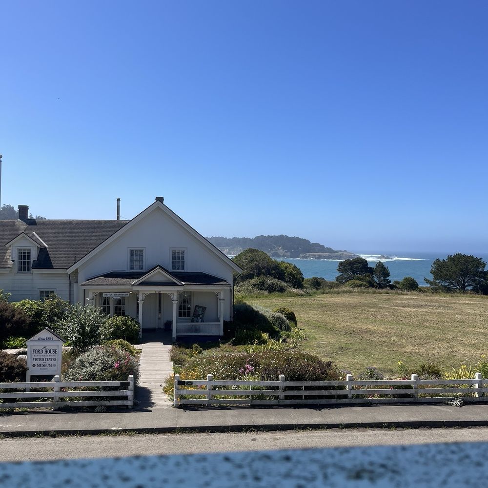 Flow Restaurant and Lounge - View from the patio seating; they have umbrellas for shade and sunny spots for those who like the sun - Lounges Near Me - Mendocino, California Flow Restaurant and Lounge - View from the patio seating; they have umbrellas for shade and sunny spots for those who like the sun - Lounges Near Me - Mendocino, California