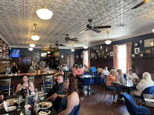 Public House by null