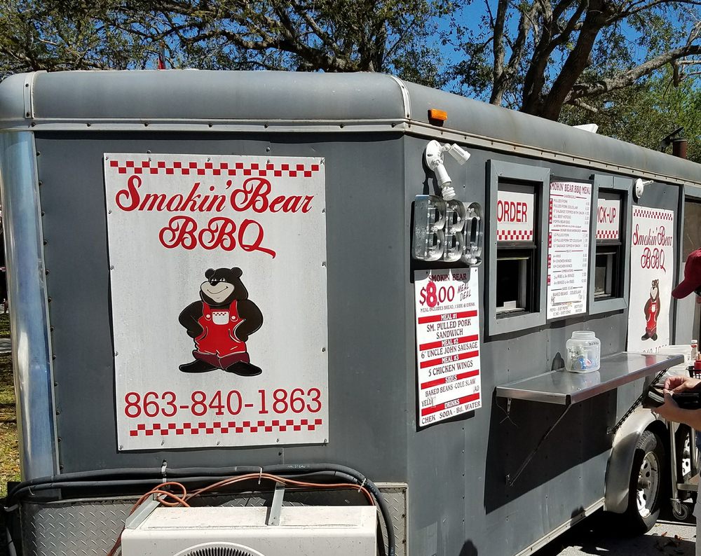 Smokin Bear Bbq Logo