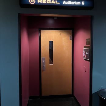 Regal Virginia Center - Cinema Near Me - Glen Allen, Virginia