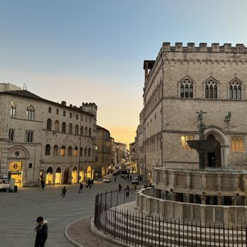 Perugia - Landmarks & Historical Buildings Near Me