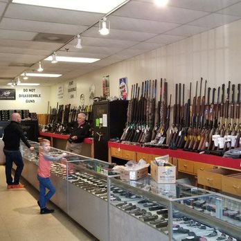 Idol's Gun Rack - A lot of guns - Guns & Ammo Near Me - Kernersville, North Carolina
