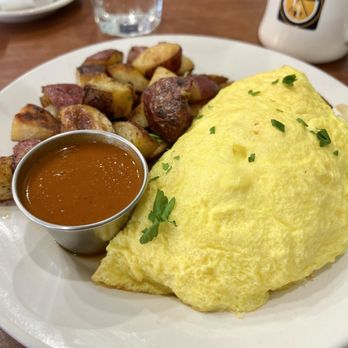 Tribu Caffe - DENVER OMELETTE - Breakfast & Brunch Near Me - Chicago, Illinois Tribu Caffe - DENVER OMELETTE - Breakfast & Brunch Near Me - Chicago, Illinois