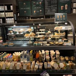 Starbucks - Menu & food case