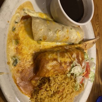 Garcia's Mexican Restaurant - Lunch special enchilada, tamale, rice and black beans this time around - Mexican Near Me - Layton, Utah Garcia's Mexican Restaurant - Lunch special enchilada, tamale, rice and black beans this time around - Mexican Near Me - Layton, Utah