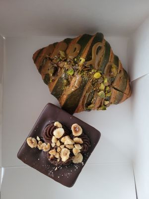 Lakon Paris Patisserie by null