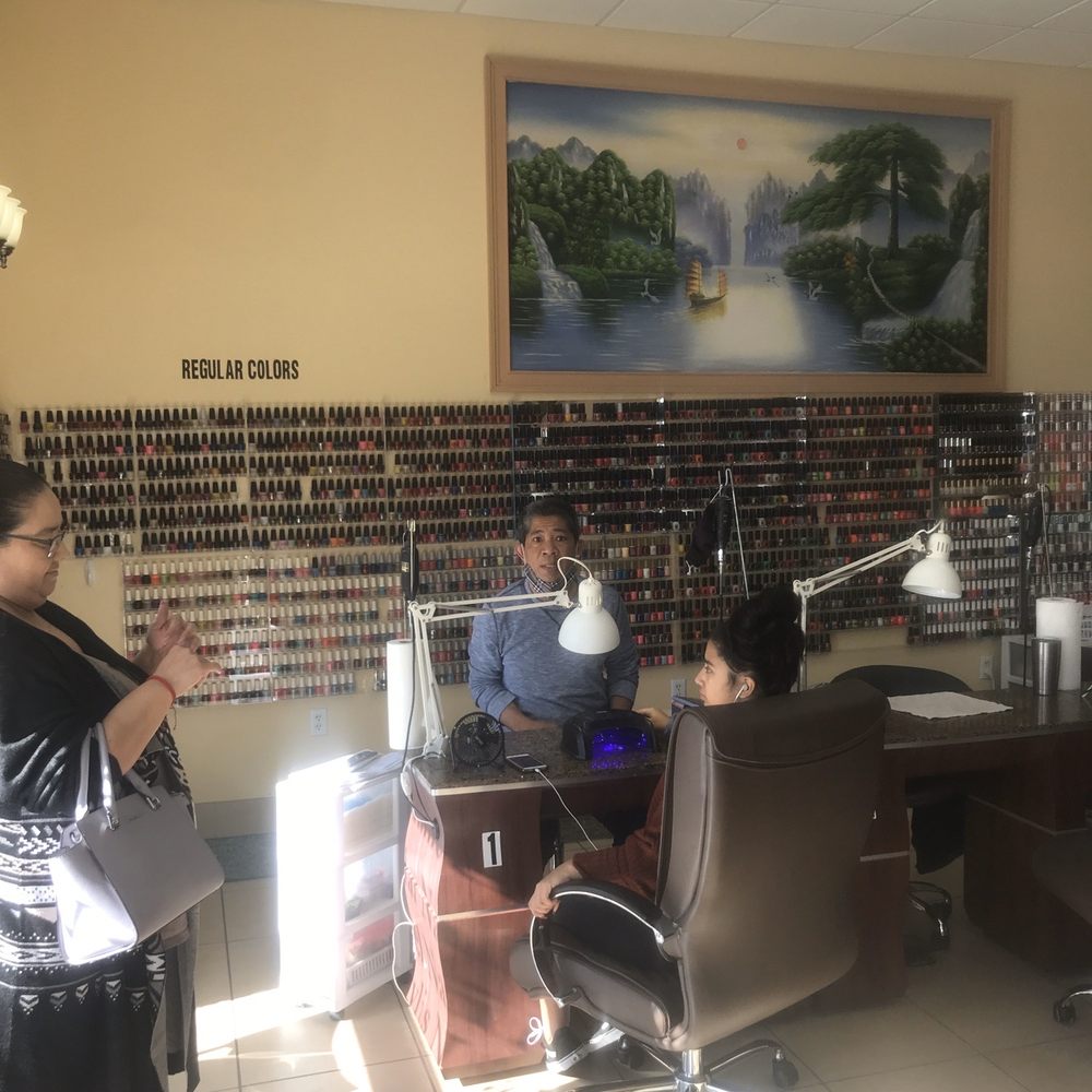 Annies Nails & Spa - This man is completely unprofessional and rude and the manager seems to condone his bad behavior. - Nail Salons Near Me - Pflugerville, Texas Annies Nails & Spa - This man is completely unprofessional and rude and the manager seems to condone his bad behavior. - Nail Salons Near Me - Pflugerville, Texas
