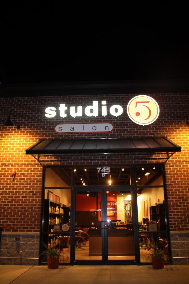 Studio 5 Image