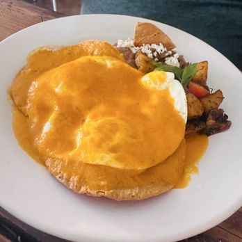 Cafe Mogagua - Huevos rancheros - Mexican Near Me - Isla Mujeres, ROO Cafe Mogagua - Huevos rancheros - Mexican Near Me - Isla Mujeres, ROO