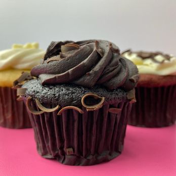 Roll Me Up - Cupcakes - Ice Cream & Frozen Yogurt Near Me - Toronto, Ontario Roll Me Up - Cupcakes - Ice Cream & Frozen Yogurt Near Me - Toronto, Ontario