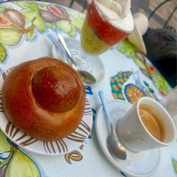 Omg - excellent granatta w warm brioche and espresso