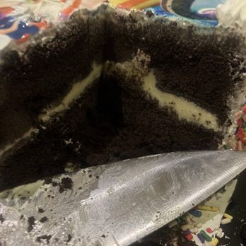 Cold Stone Creamery - Ice cream cake...chocolate cake with vanilla ice cream almost no ice cream at all - Ice Cream & Frozen Yogurt Near Me - Torrance, California