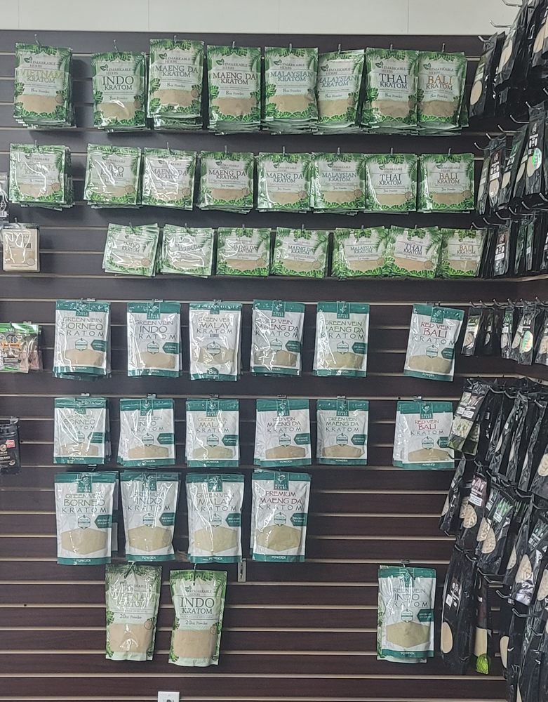 TOBACCO HUT VAPE & CIGARS Updated October 2024 54 Photos 4863