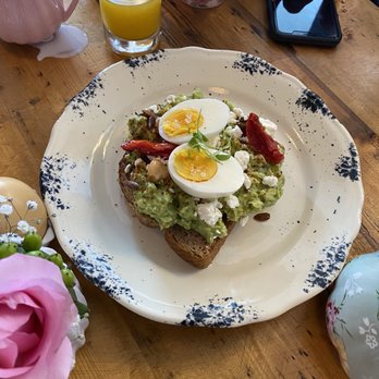 Little Hen - Avocado toast - Breakfast & Brunch Near Me - Miami, Florida Little Hen - Avocado toast - Breakfast & Brunch Near Me - Miami, Florida