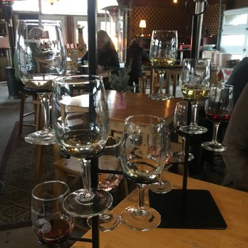 Applewood Winery - Tasting Towers - Wineries Near Me - Warwick, New York Applewood Winery - Tasting Towers - Wineries Near Me - Warwick, New York