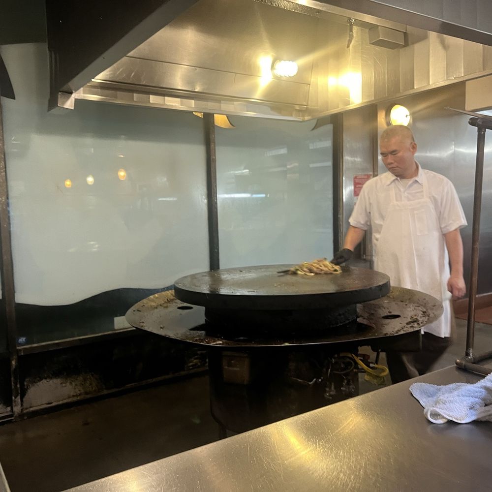 The Mongolian Bar-B-Q - Dead on a Saturday night - Chinese Near Me - Citrus Heights, California The Mongolian Bar-B-Q - Dead on a Saturday night - Chinese Near Me - Citrus Heights, California