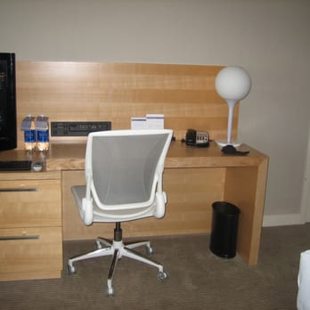Hyatt Regency Long Beach - TV and desk - Hotels Near Me - Long Beach, California