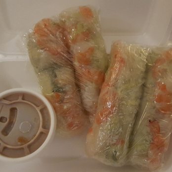 IPho - Shrimp Rice Paper Wraps - $5.95 for 2 - Vietnamese Near Me - Ottawa, Ontario