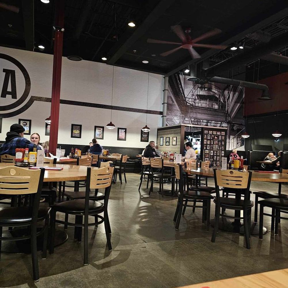 Harry's Alehouse - Gastropubs Near Me - Fredericksburg, Virginia