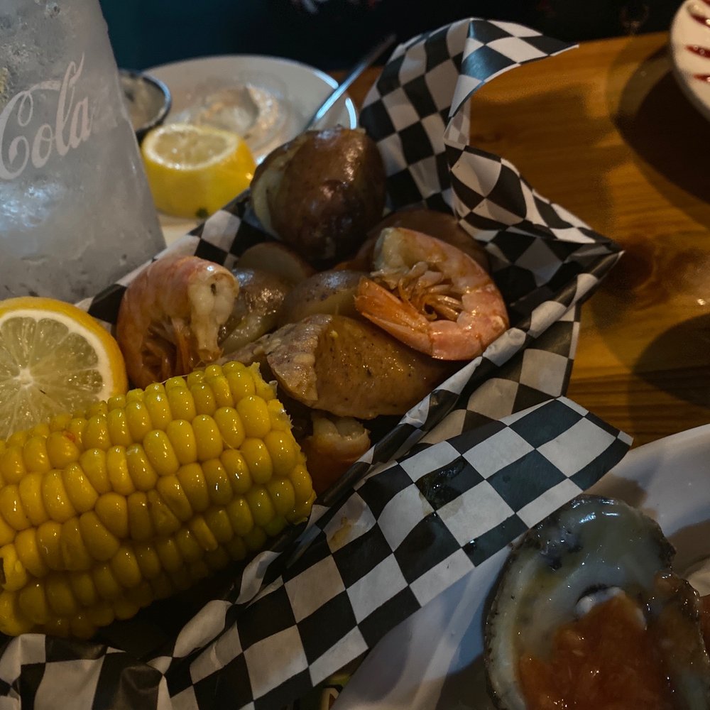 The Reef - Seafood Near Me - Biloxi, Mississippi