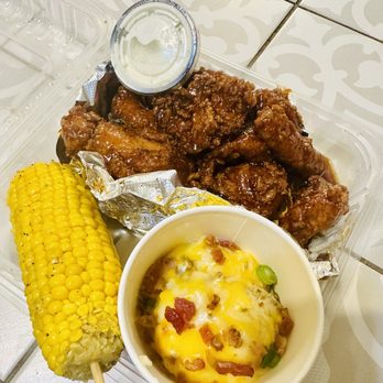 Chili's - Honey-Chipotle Chicken Crispers Combo with corn on the cob and loaded mashed potatoes - Bars Near Me - Las Vegas, Nevada