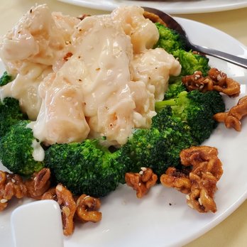 Golden Seafood Restaurant - Seafood Near Me - Edison, New Jersey Golden Seafood Restaurant - Seafood Near Me - Edison, New Jersey
