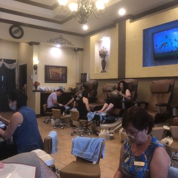Lee Nails & Spa - Nail Salons Near Me - Champions Gate, Florida Lee Nails & Spa - Nail Salons Near Me - Champions Gate, Florida