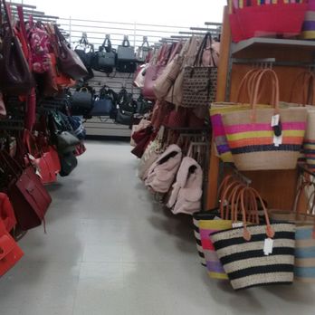 Tj Maxx - Department Stores Near Me - Clearwater, Florida
