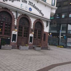 Wagner am Mäuerchen - Das Lokal aussen.