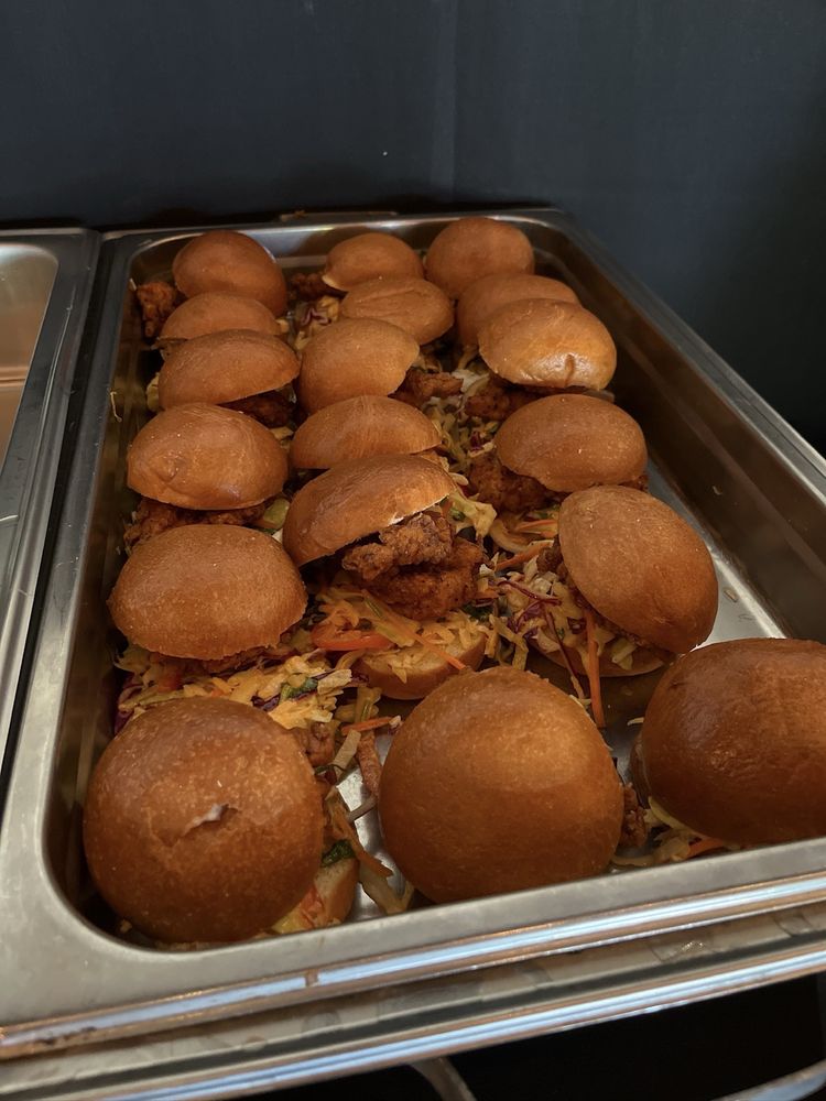 Art Marble 21 - wedding in Seattle, WA