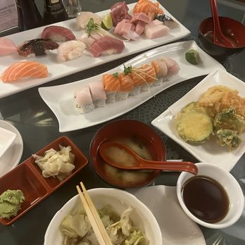 Maru Japanese Restaurant - $79 combo with choice of genzei roll - Sushi Bars Near Me - Austin, Texas