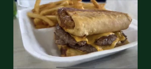 Garfield Gyros by null