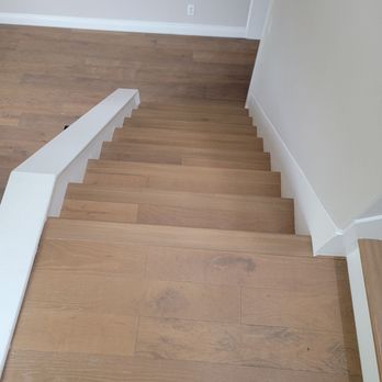 Aleks's Piano Movers - Orange County - The three leve of stairs they had to go up and down - Piano Services Near Me - San Clemente, California