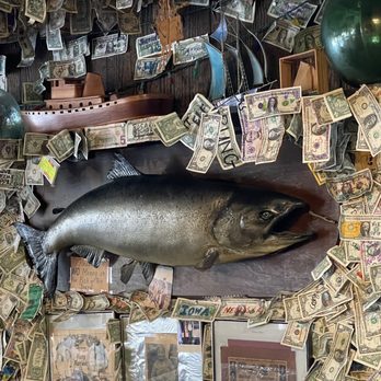 Fat Smitty's - a fish hanging on a wall - Burgers Near Me - Port Townsend, Washington Fat Smitty's - a fish hanging on a wall - Burgers Near Me - Port Townsend, Washington