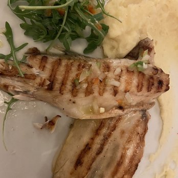 Zambeze Restaurante - Fish dinner - not a sea bass but a basa fish. Very thin - not impressed. - African Near Me - Lisbon, 11