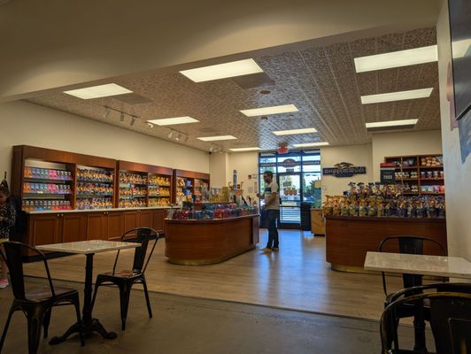 Ghirardelli Ice Cream & Chocolate Factory Outlet by null