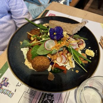 Paulaner am Nockherberg - Falafel - Beer Garden Near Me - Munich, BY Paulaner am Nockherberg - Falafel - Beer Garden Near Me - Munich, BY