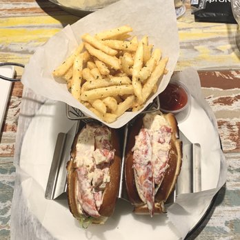 Cajun Bucket - West Hempstead - New England Lobster Roll - Cajun/Creole Near Me - West Hempstead, New York
