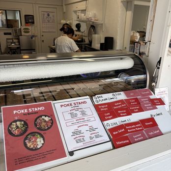 Poke Stand by Shokudo - Small little poke stand - Poke Near Me - Honolulu, Hawaii