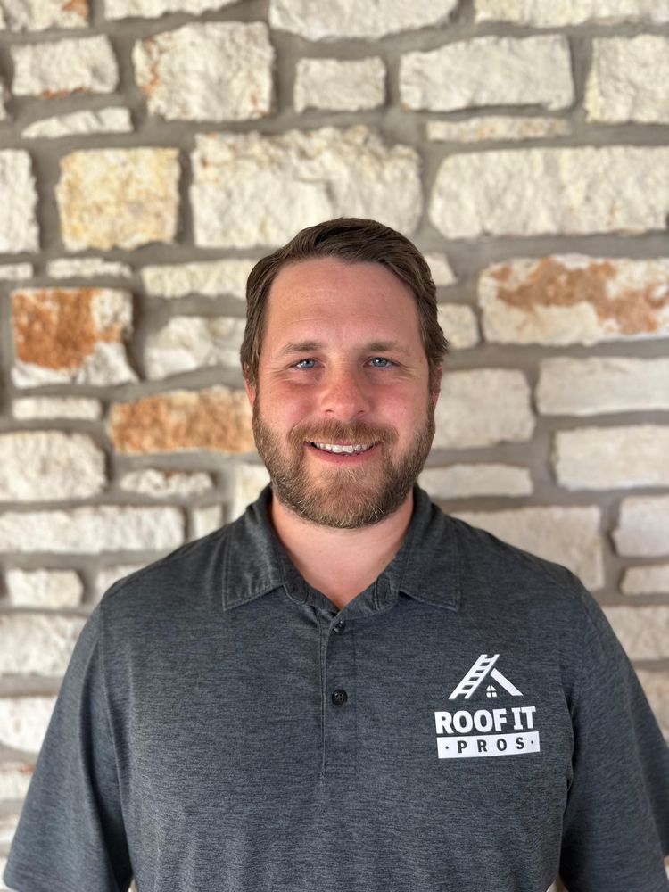 Slide of Roof It Pros