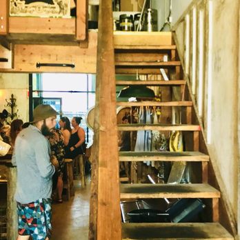 Apiary - Breweries Near Me - Carpinteria, California
