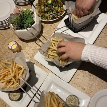 Forum Social House - Bars Near Me - Bellevue, Washington
