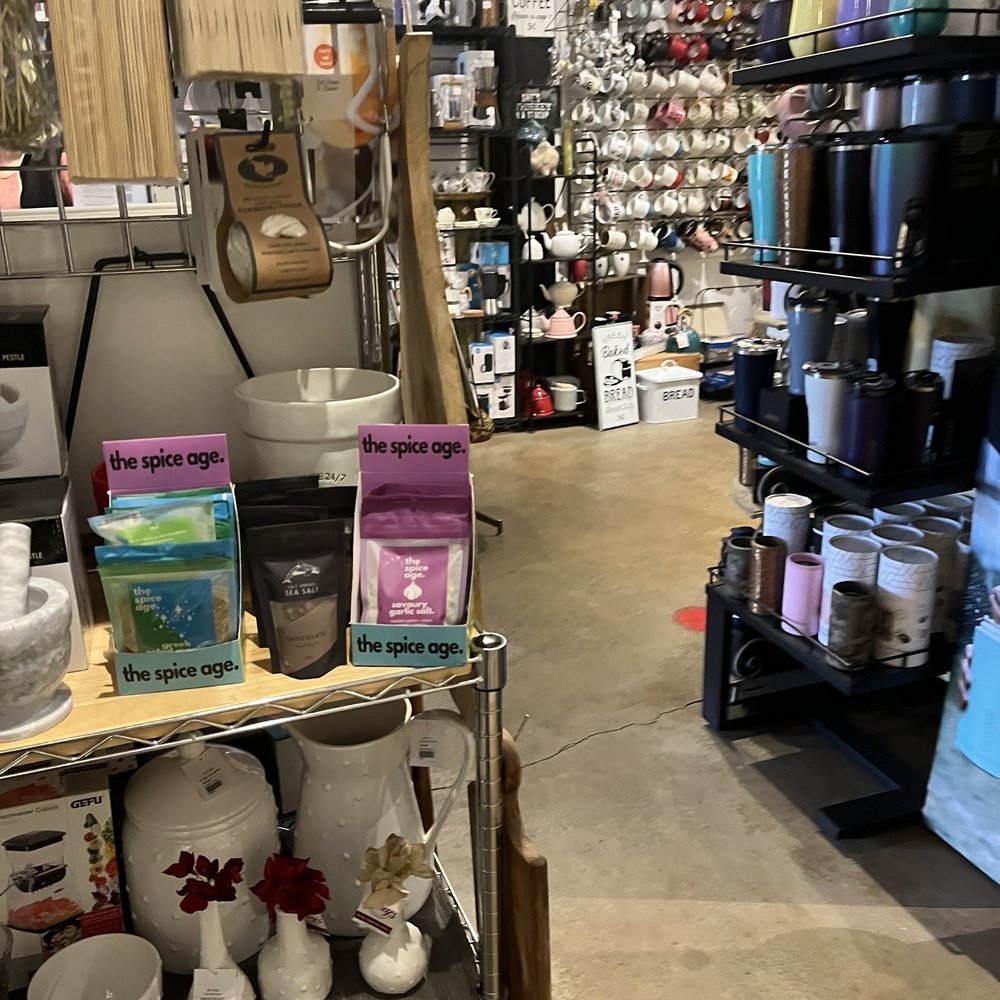 Happy Kitchen - Kitchen & Bath Near Me - Fort Langley, British Columbia Happy Kitchen - Kitchen & Bath Near Me - Fort Langley, British Columbia