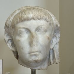 Museo Archeologico Nazionale - Mmmm, mr spock?