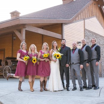 Longshadow Ranch Vineyard And Winery - Country wedding at Longshadow Ranch Winery - Wineries Near Me - Temecula, California