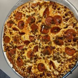 Pasquale’s - Does anyone see the extra pepperoni I ordered?