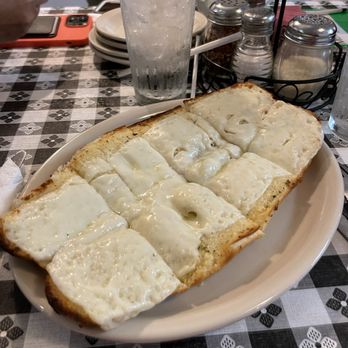 Casa Pasta - Garlic bread with cheese - Italian Near Me - San Antonio, Texas Casa Pasta - Garlic bread with cheese - Italian Near Me - San Antonio, Texas