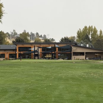 Warm Springs Golf Course - Back of clubhouse on the 18th hole - Golf Near Me - Boise, Idaho Warm Springs Golf Course - Back of clubhouse on the 18th hole - Golf Near Me - Boise, Idaho